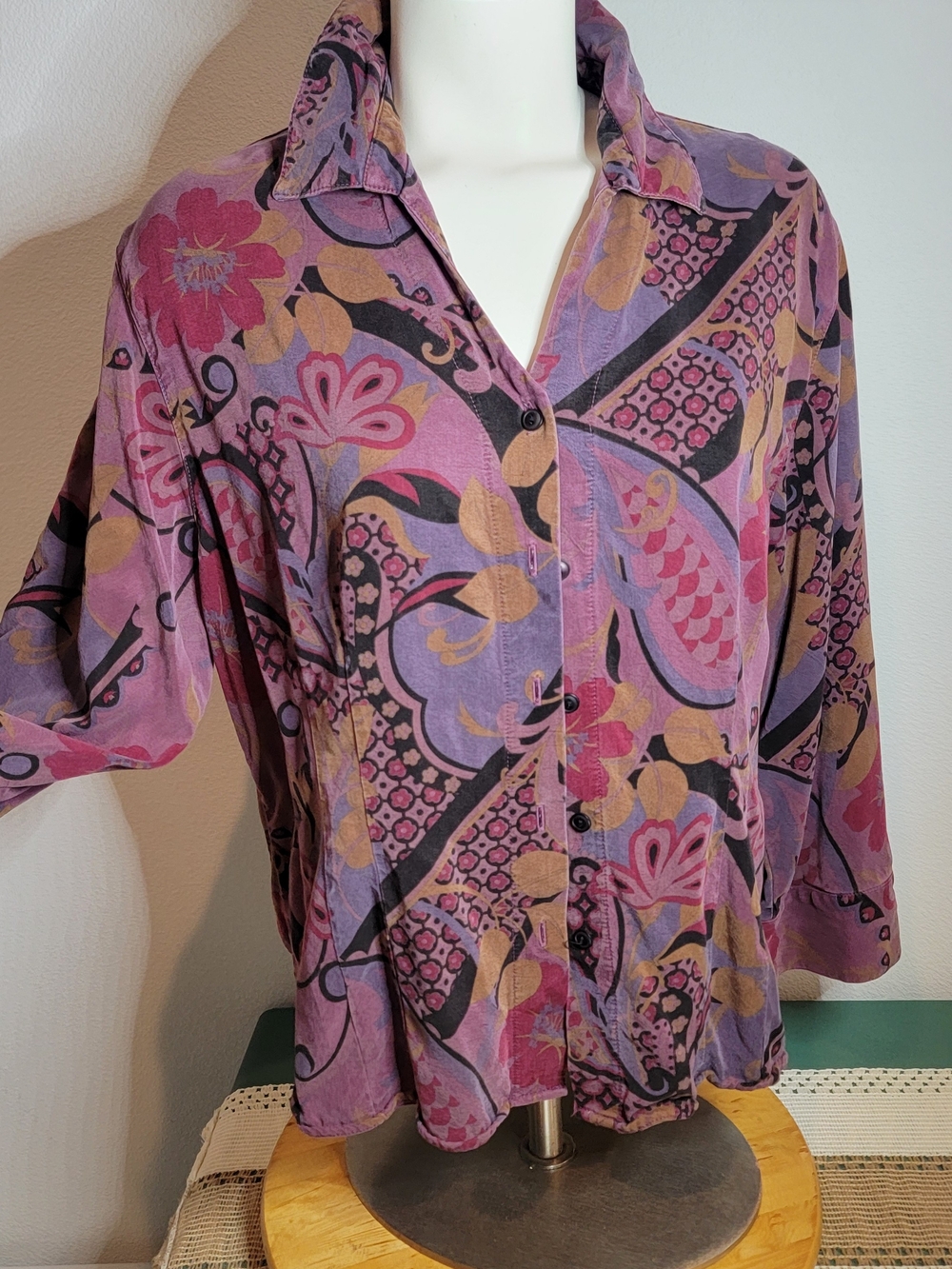 Tianello Floral Collared Button-Up Long Sleeve Blouse Purple/Pink XL Women